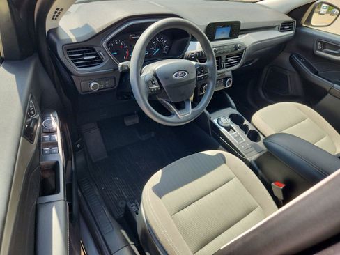 Used 2022 Ford Escape S AWD/4WD image 15