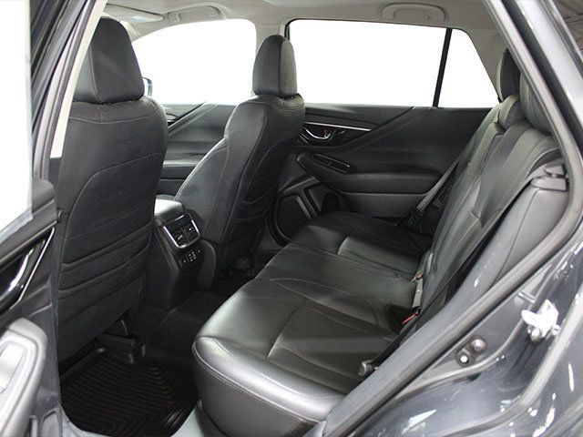 Used 2023 Subaru Outback Limited AWD/4WD image 15