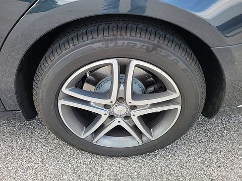 Used 2016 Mercedes-Benz S 550 4MATIC Sedan image 11