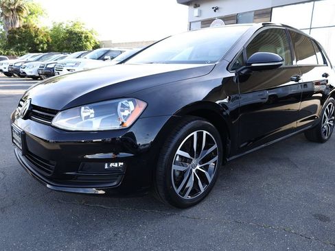 Used 2016 Volkswagen Golf SE FWD image 33