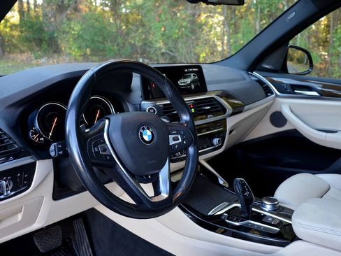 Used 2018 BMW X3 xDrive30i AWD/4WD image 16