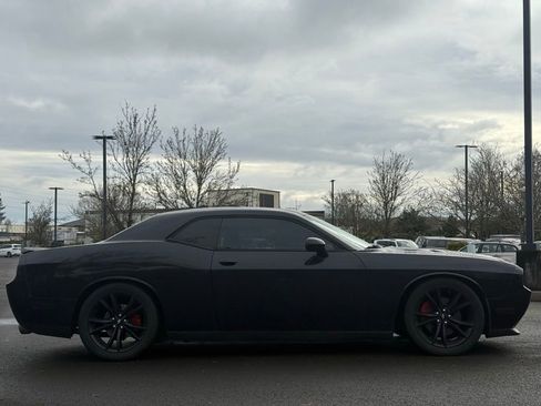 Used 2014 Dodge Challenger R/T w/ Sound Group II image 6