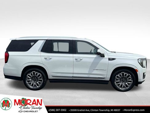 Certified 2024 GMC Yukon Denali Ultimate AWD/4WD image 7