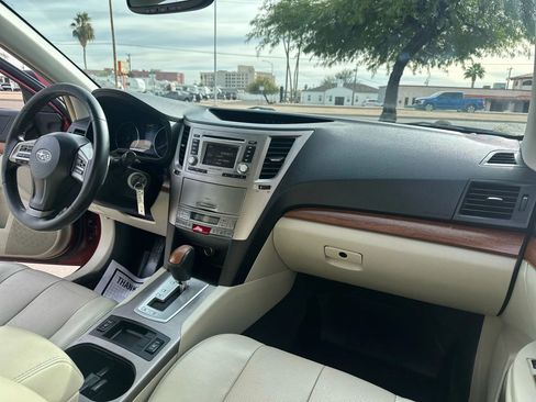 Used 2014 Subaru Outback 2.5i Limited w/ Moonroof Package image 24