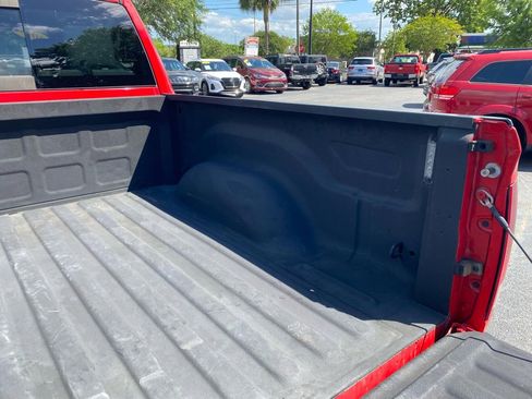 Used 2017 RAM 1500 Big Horn AWD/4WD image 14