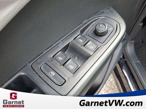 Used 2023 Volkswagen Taos S image 53