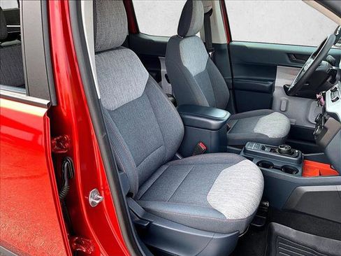 Used 2023 Ford Maverick XLT FWD image 9