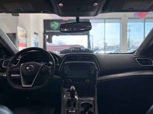 Used 2018 Nissan Maxima 3.5 SL image 15