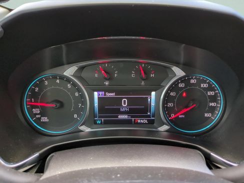 Used 2018 Chevrolet Equinox Premier FWD image 23