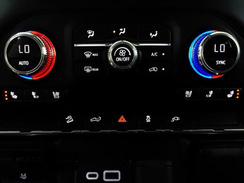 Used 2021 GMC Sierra 1500 AT4 AWD/4WD image 20