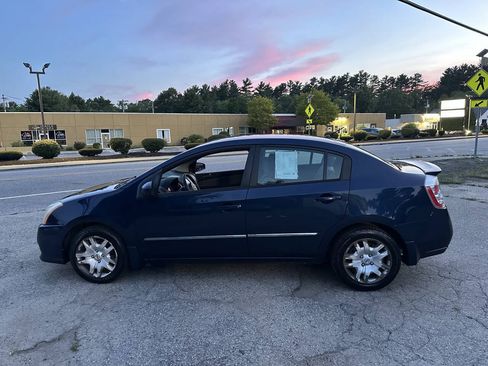Used 2012 Nissan Sentra 2.0 S FWD image 8