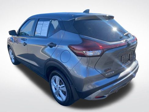 Used 2023 Nissan Kicks S image 5