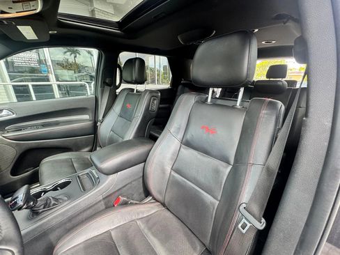 Used 2018 Dodge Durango R/T w/ Blacktop Package RWD image 11