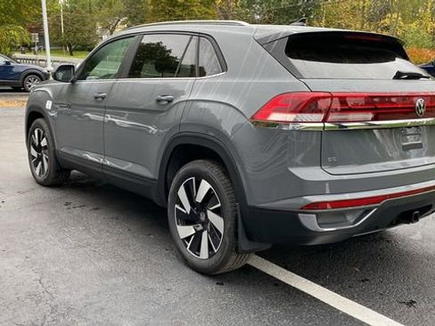 New 2026 Volkswagen Atlas Cross Sport SE AWD/4WD image 7