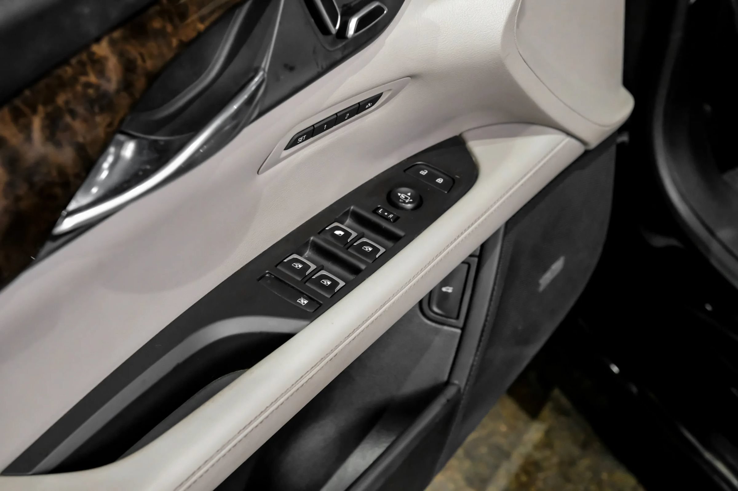 Used 2017 Cadillac CT6 Luxury AWD/4WD image 44