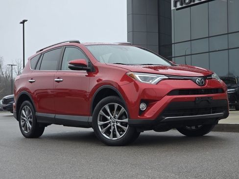 Used 2017 Toyota RAV4 Limited w/ Advanced Technology Package image 2
