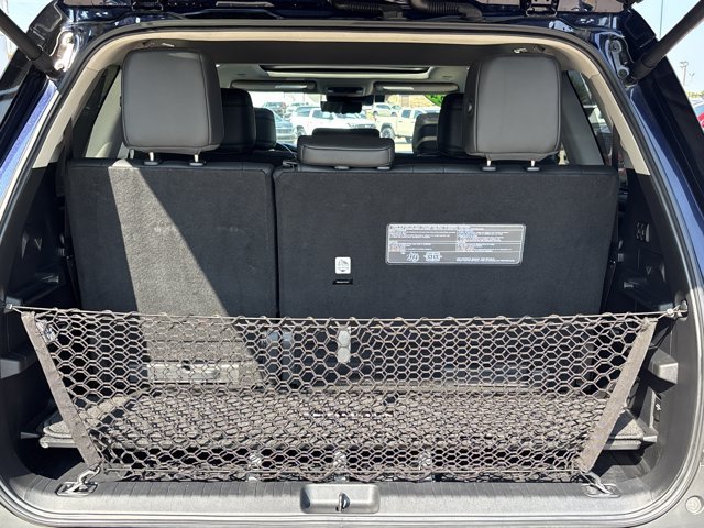 Used 2024 Toyota Sequoia Limited w/ Tow Technology Package AWD/4WD image 5