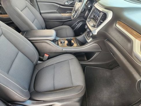 Used 2023 GMC Acadia SLE w/ Driver Convenience Package AWD/4WD image 13
