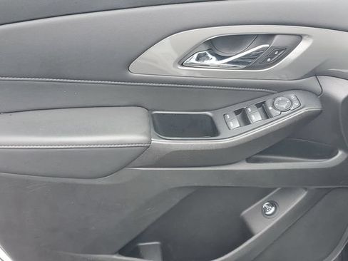 Certified 2024 Chevrolet Traverse LT w/ LPO, Floor Liner Package AWD/4WD image 17