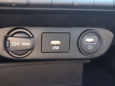 Used 2023 Hyundai Elantra SEL FWD image 20