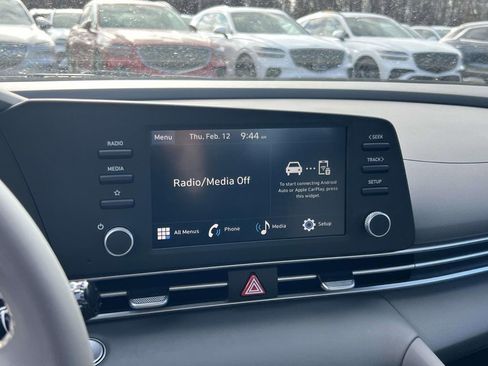 New 2026 Hyundai Elantra Sport FWD image 19