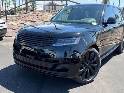 New 2026 Land Rover Range Rover SV AWD/4WD image 2