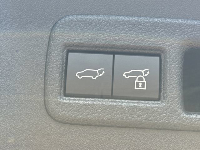 New 2026 Toyota C-HR AWD/4WD image 13