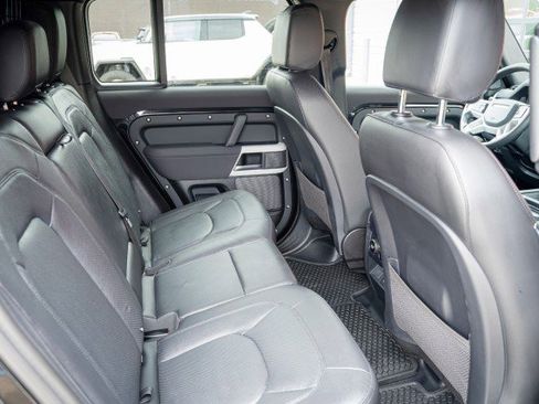 Used 2023 Land Rover Defender 110 S image 48