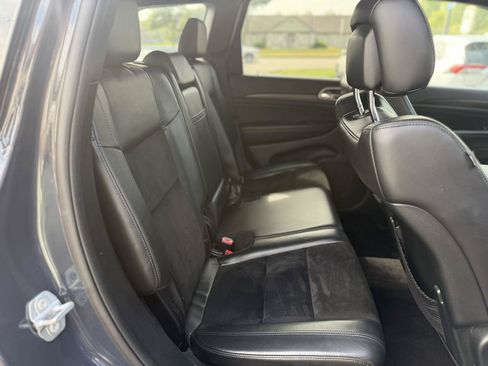 Used 2018 Jeep Grand Cherokee Altitude AWD/4WD image 15