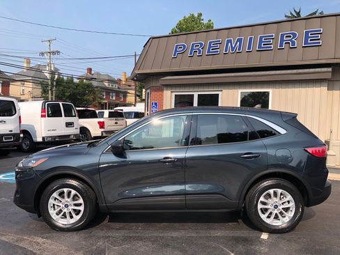 Used 2022 Ford Escape SE AWD/4WD image 3