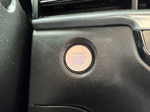 Certified 2025 Kia Sorento SX AWD/4WD image 26