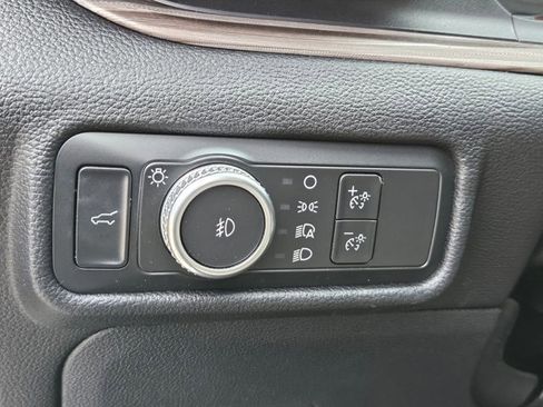 Used 2021 Ford Explorer Limited RWD image 23