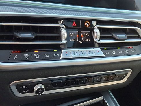 Used 2021 BMW X5 xDrive40i w/ Convenience Package image 13