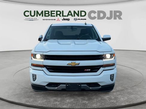 Used 2017 Chevrolet Silverado 1500 LT w/ All Star Edition AWD/4WD image 9
