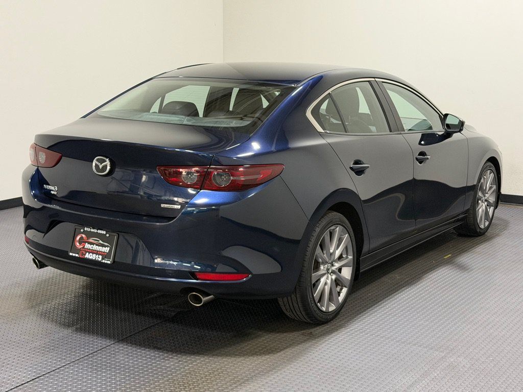 Used 2019 MAZDA MAZDA3 AWD Sedan w/ Select Package image 5