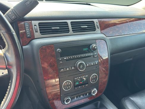 Used 2014 Chevrolet Tahoe LT w/ Texas Edition RWD image 11