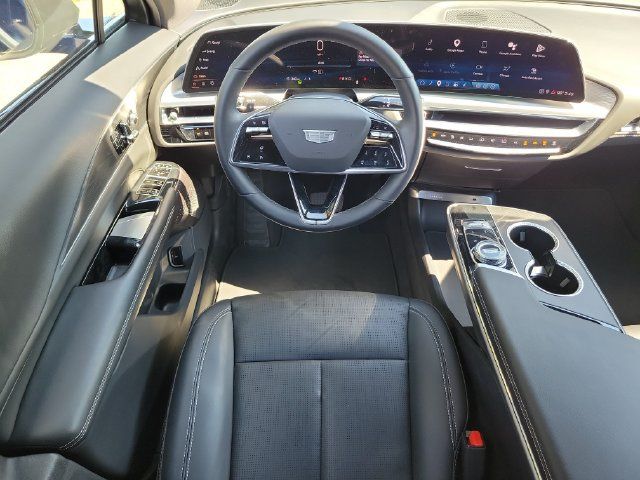 Used 2024 Cadillac Lyriq Sport AWD/4WD image 10