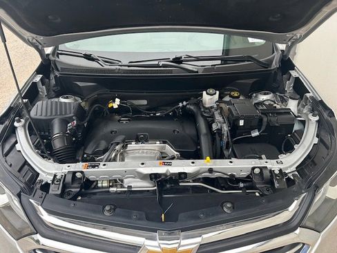 Used 2020 Chevrolet Equinox Premier FWD image 4
