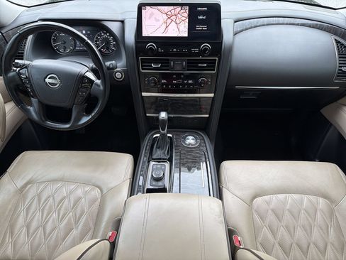Used 2022 Nissan Armada Platinum w/ Captain's Chairs Package RWD image 2