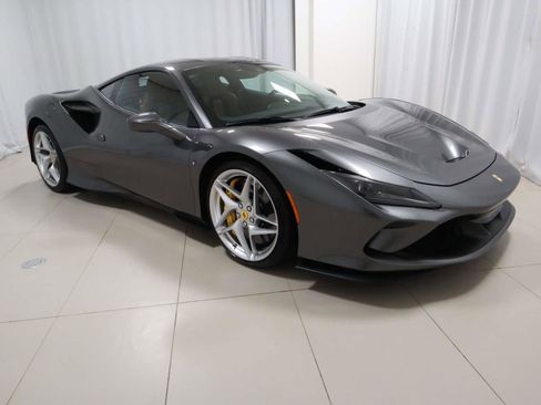 Certified 2021 Ferrari F8 Tributo image 6