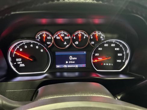 Used 2021 Chevrolet Silverado 1500 LT w/ Z71 Off-Road Package AWD/4WD image 15