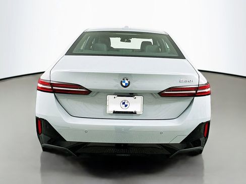 Used 2025 BMW 530i w/ M Sport Package image 6