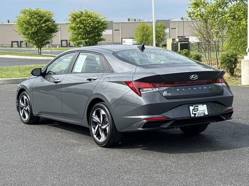 Used 2023 Hyundai Elantra SEL w/ Convenience Package FWD image 26