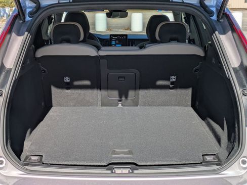 New 2026 Volvo XC60 B5 Core AWD/4WD image 13