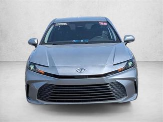 Used 2025 Toyota Camry LE FWD video 2