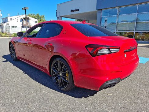 Used 2022 Maserati Ghibli F Tributo image 6