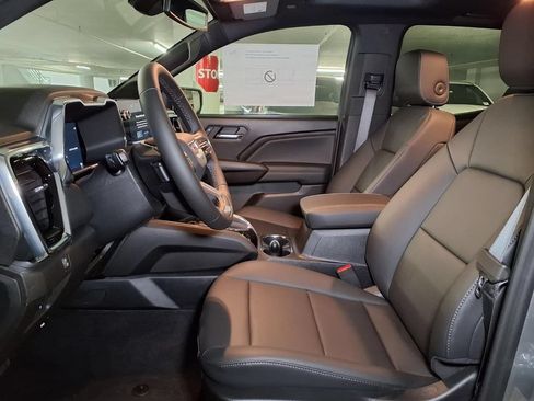 New 2026 GMC Canyon Elevation w/ Convenience Package RWD image 15
