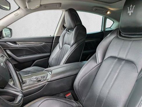 Used 2019 Maserati Levante GranSport AWD/4WD image 10