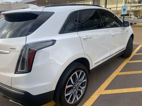 Used 2024 Cadillac XT5 Sportv w/ Technology Package image 3