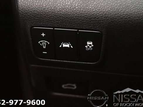 Used 2023 Kia K5 LXS image 21